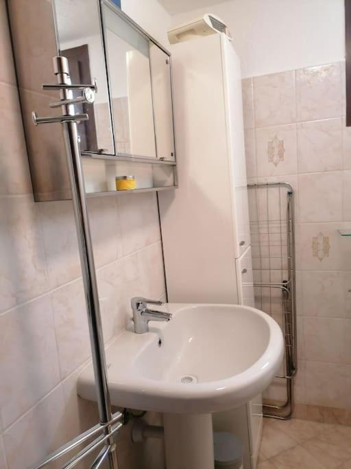 Chez Papi - A 5 Min Da Piste Da Sci E Stazione Cir Vda Ao 0013 Ferienhaus Aosta